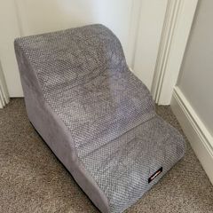 Dog steps brand new