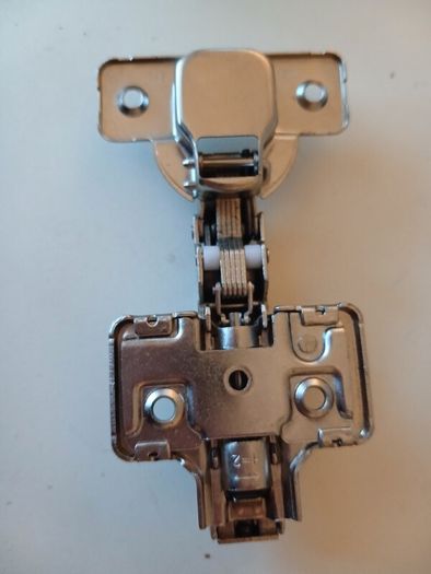 8 Kitchen door hinges