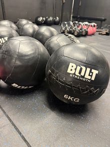 BOLT Wall balls 4kg/6kg