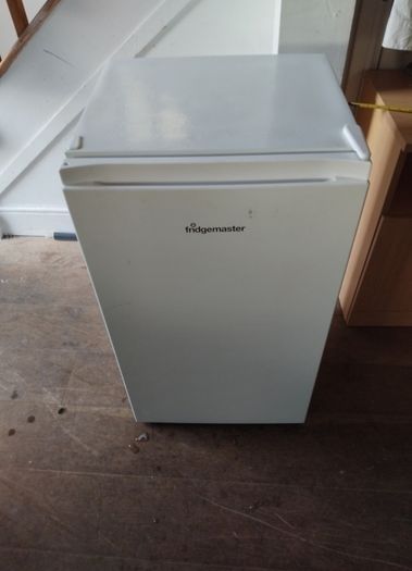 fridge