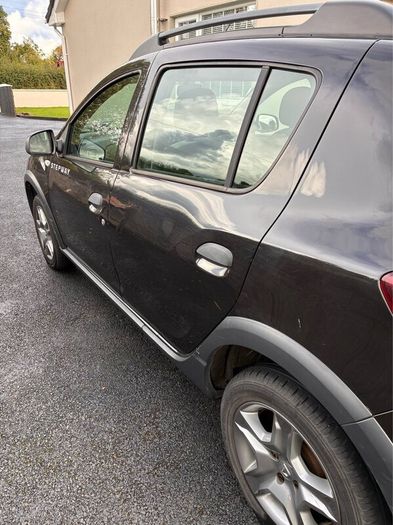 Dacia stepway 2017 109.975kms NCT & tax 5500 Ono