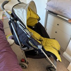Maclaren Umbrella-Fold Stroller with Rain Cover & Footmuff