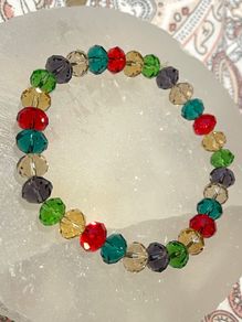 Colourful stretchy bead bracelet.