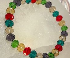 Colourful stretchy bead bracelet.