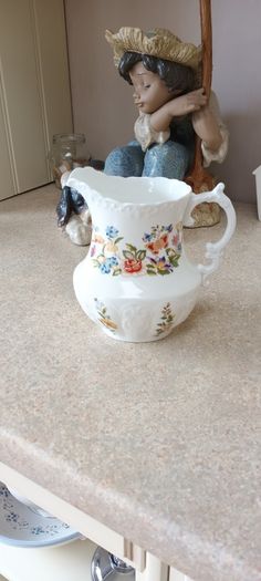 Aynsley "Cottage Garden" 1 Pint Jug.