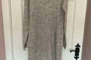 jumper boutique brand jumper /jumper dress size small with unusual side slit