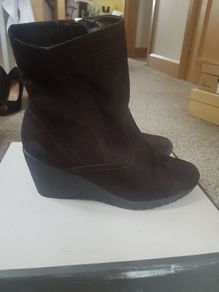 Brown wedge boots