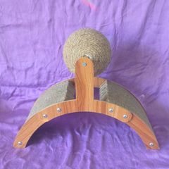 Cats Scratcher