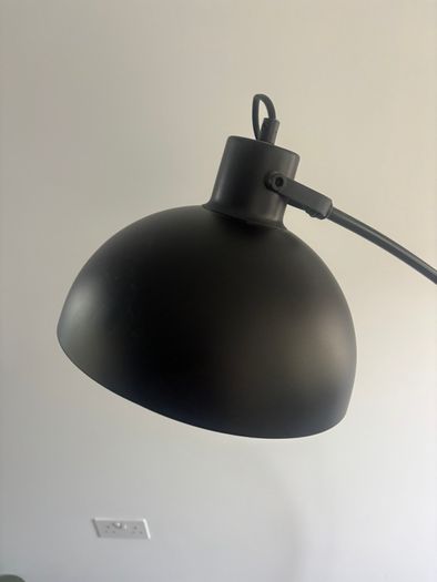 Floor lamp