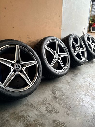 18in 5x112 genuine Mercedes AMG alloys