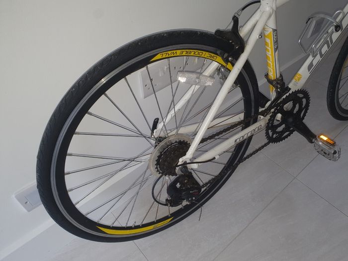 Carrera TDF Ltd 650c Kids Road Bike