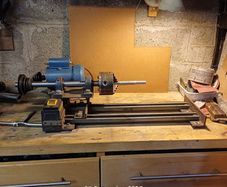 Metalworking/polishing machine