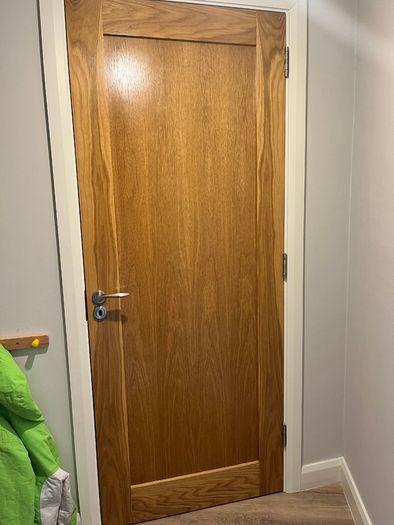 Oak shaker internal doors