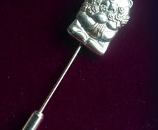 Vintage Forever Friends Stick Pin Broach Badge Andrew Goldsword Gold Tone Bear