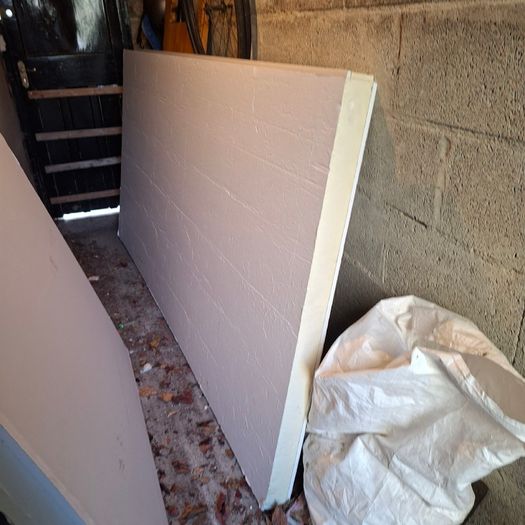 Insulated  plasterboard
