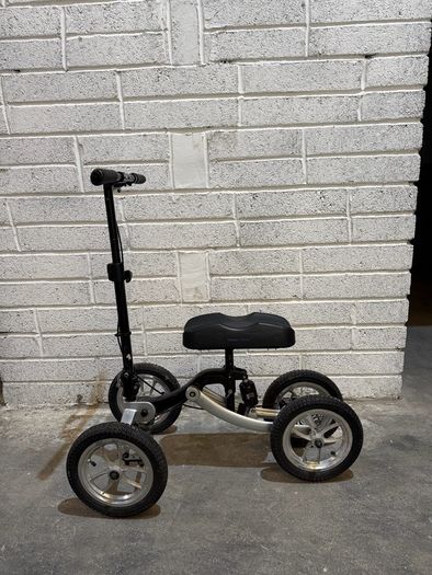 Knee Scooter
