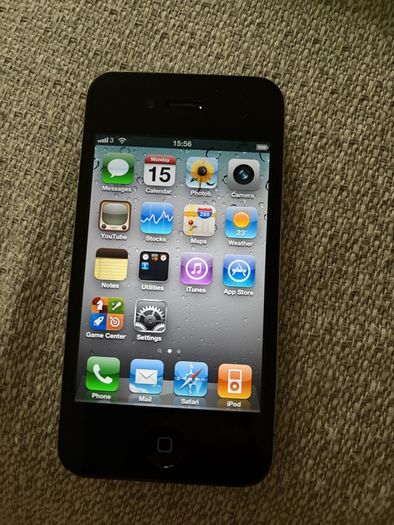 Iphone 4 iOS 4 rear