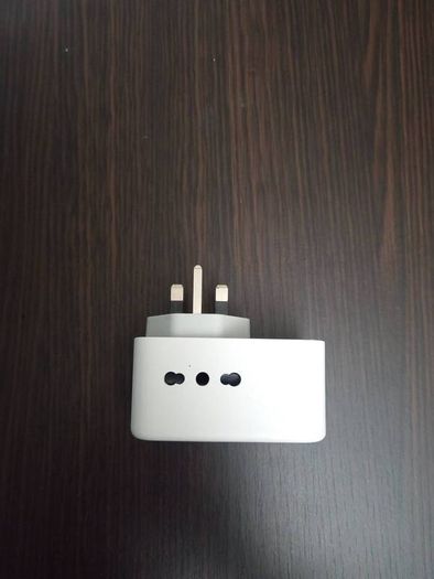 Italian plug UK/IRE adapter