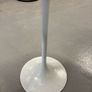 Round marble tulip table Image 4