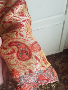 Stunning Scarf