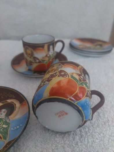 Japanese Satsuma style porcelain tea set decorated with heavy Moriage