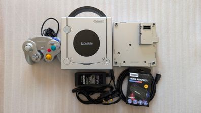 Nintendo Gamecube DOL-001 - Platinum Silver - Gameboy Player - Picoloader - 128GB