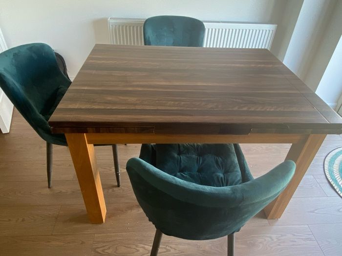dinning table