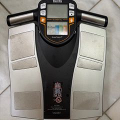 TANITA Segmental Body Fat Scales (BC-545N)