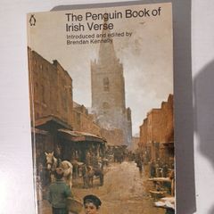 The Penguin Book of Irish Verse edited by Brendan Kennelly