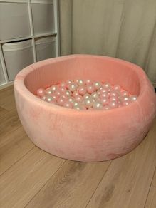 Pink ballpit
