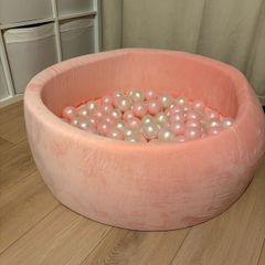 Pink ballpit