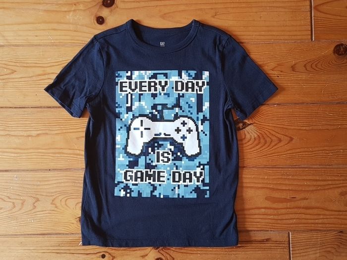 Age 6-7 GAP Every Day is Game Day Teeshirt