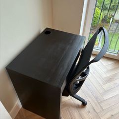 Desk and ergonomic office chair
