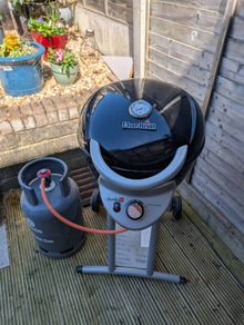 Char-Broil single burner gas barbecue