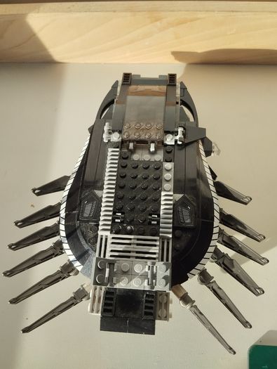 LEGO Marvel Black Panther  Royal Talon Fighter Attack 76100