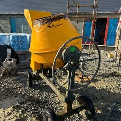 cement mixer