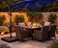 Parasol Cantilever  with Solar LED Lights