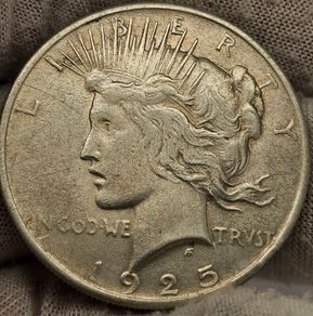 USA United States 1925 Silver Peace Dollar