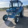 Ford 4610 with 40K box Image 3