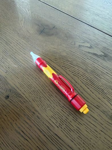 CK Voltage Tester