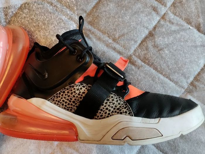 Nike Air Force 270 8uk 42.5eu
