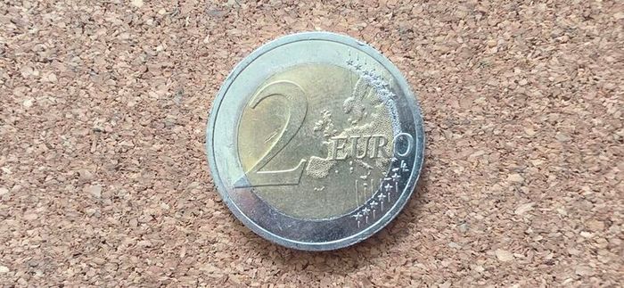 2 euro coin