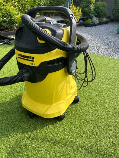 vacuum karcher WET & DRY