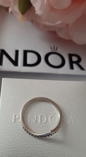 New genuine pandora ring