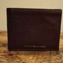 Tommy Hilfiger Mini Wallet. Image 7
