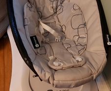 Baby rocker / glider