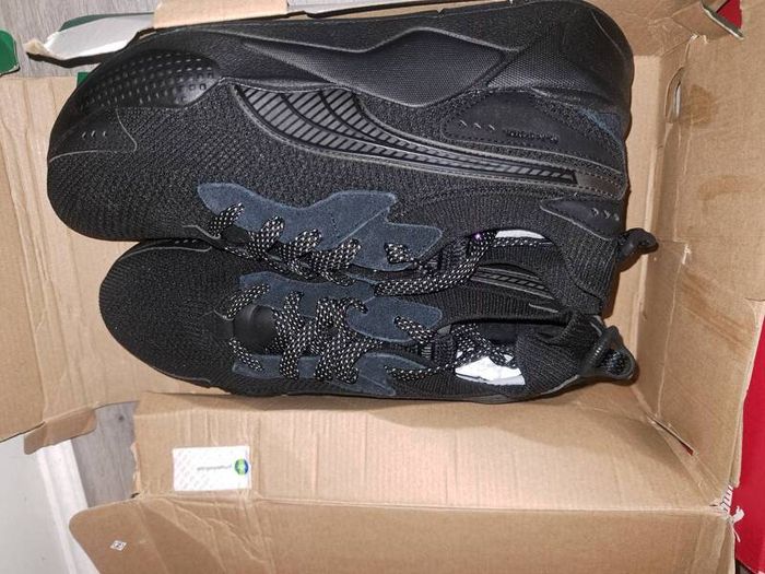 puma trainers size 9 and a half