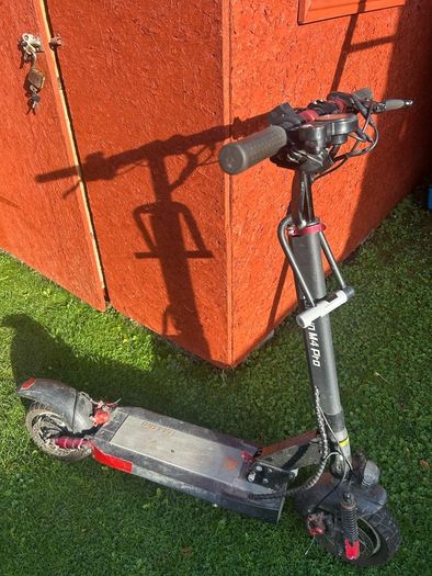 electric scooter,with battery