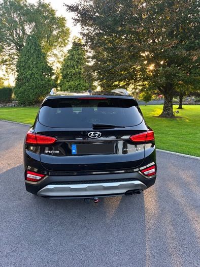 192 Hyundai Santa Fe Executive Plus
