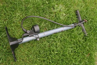 Pump for bicycle